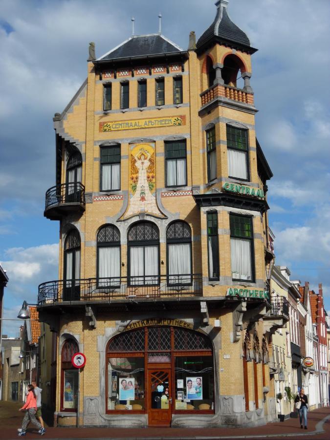 Hus Bed & Breakfast Leeuwarden Exterior photo